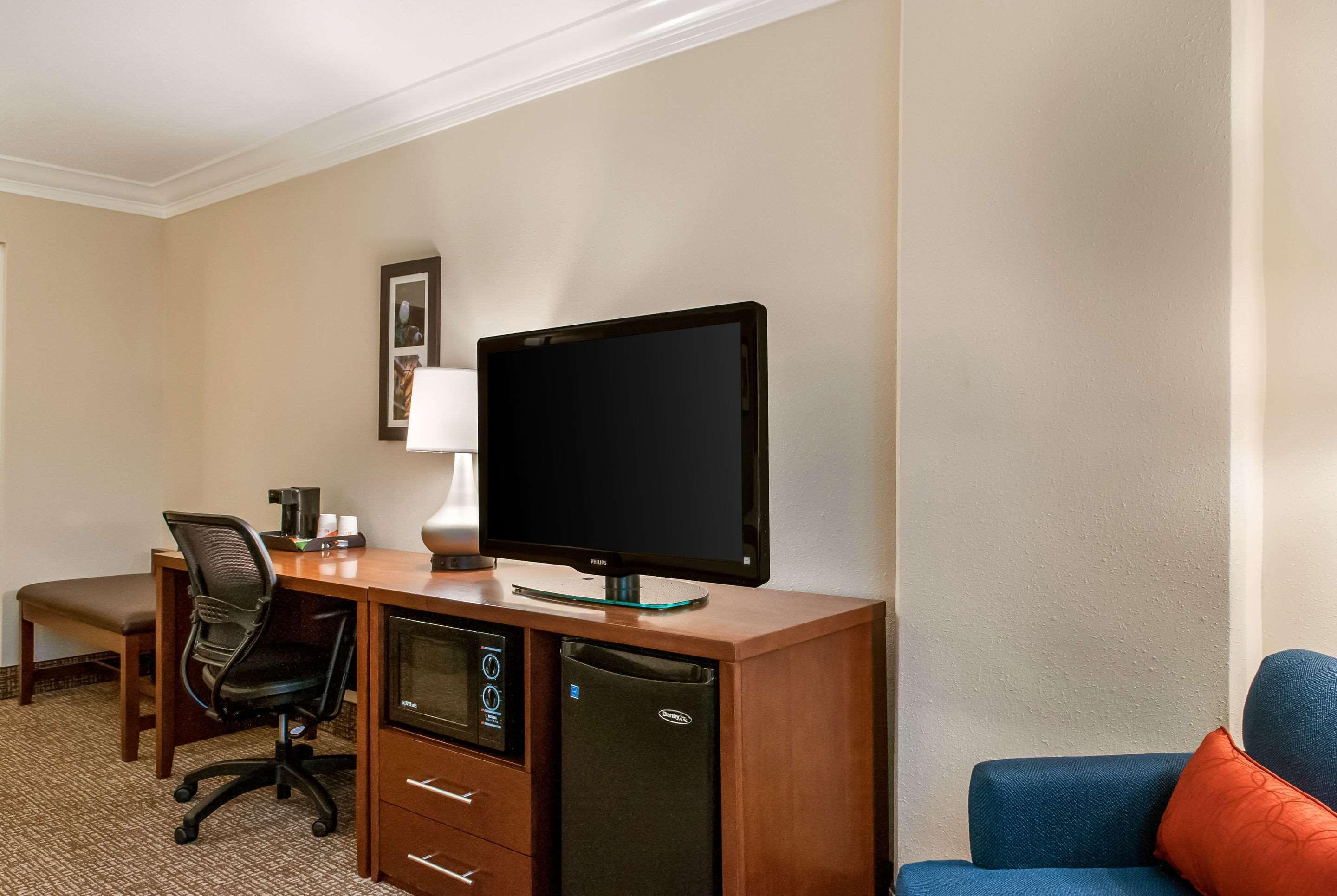 Comfort Inn & Suites At Copeland Tower Metairie Εξωτερικό φωτογραφία