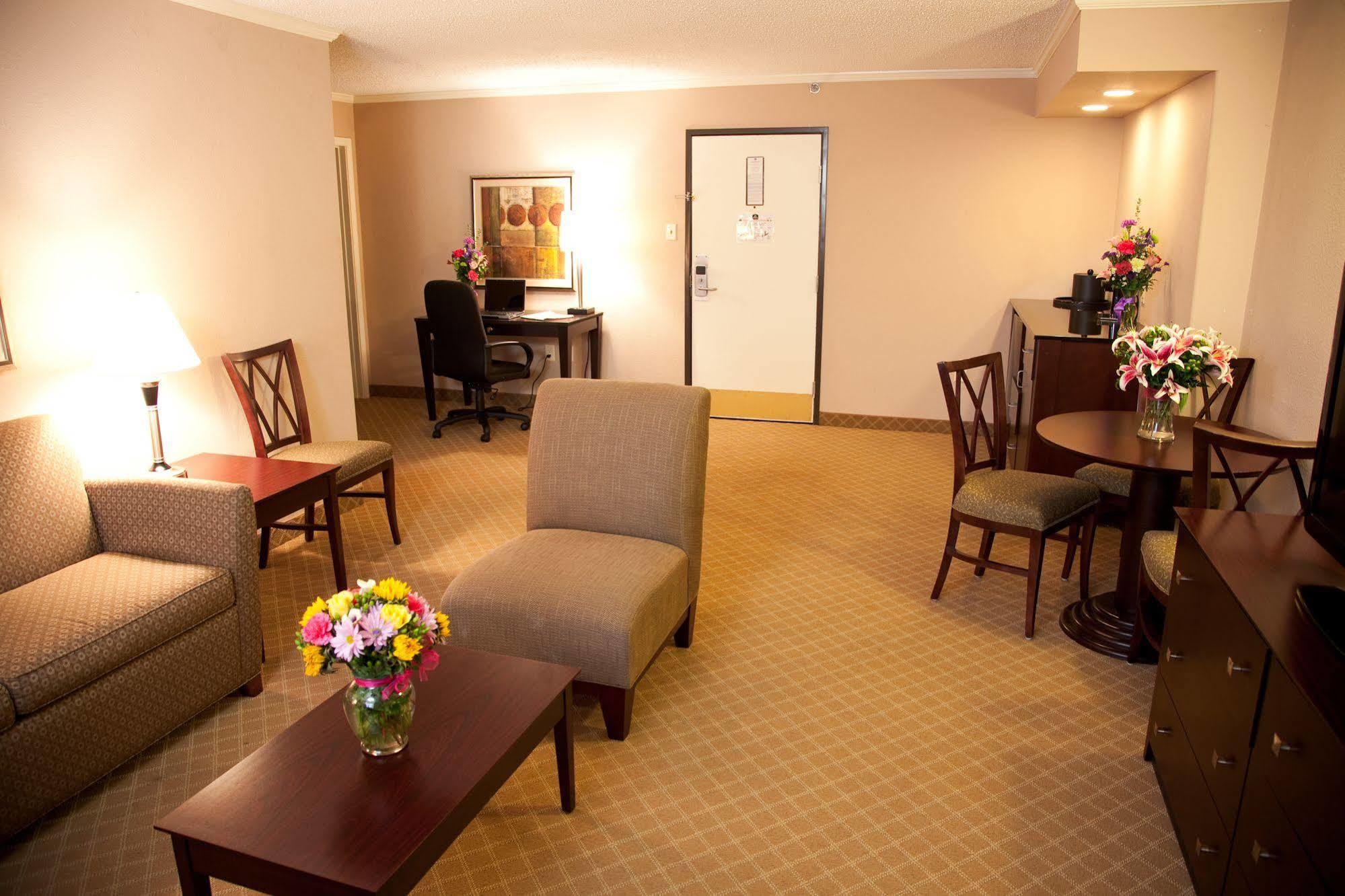Comfort Inn & Suites At Copeland Tower Metairie Εξωτερικό φωτογραφία